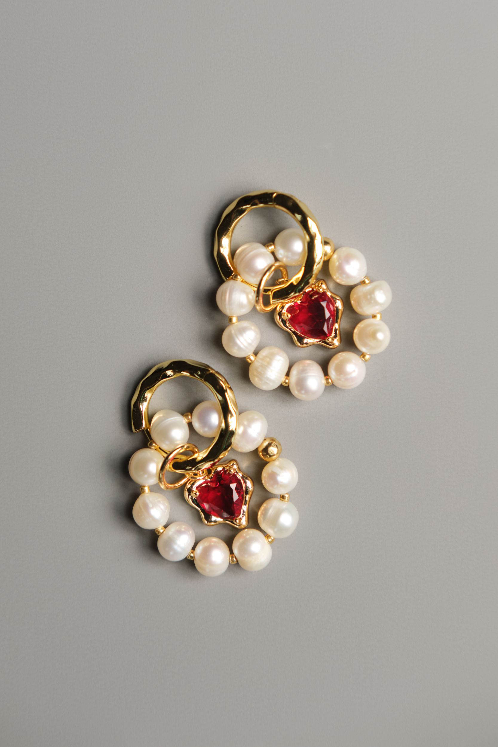 Серьги «Романтик» с красными сердечками - фото 3