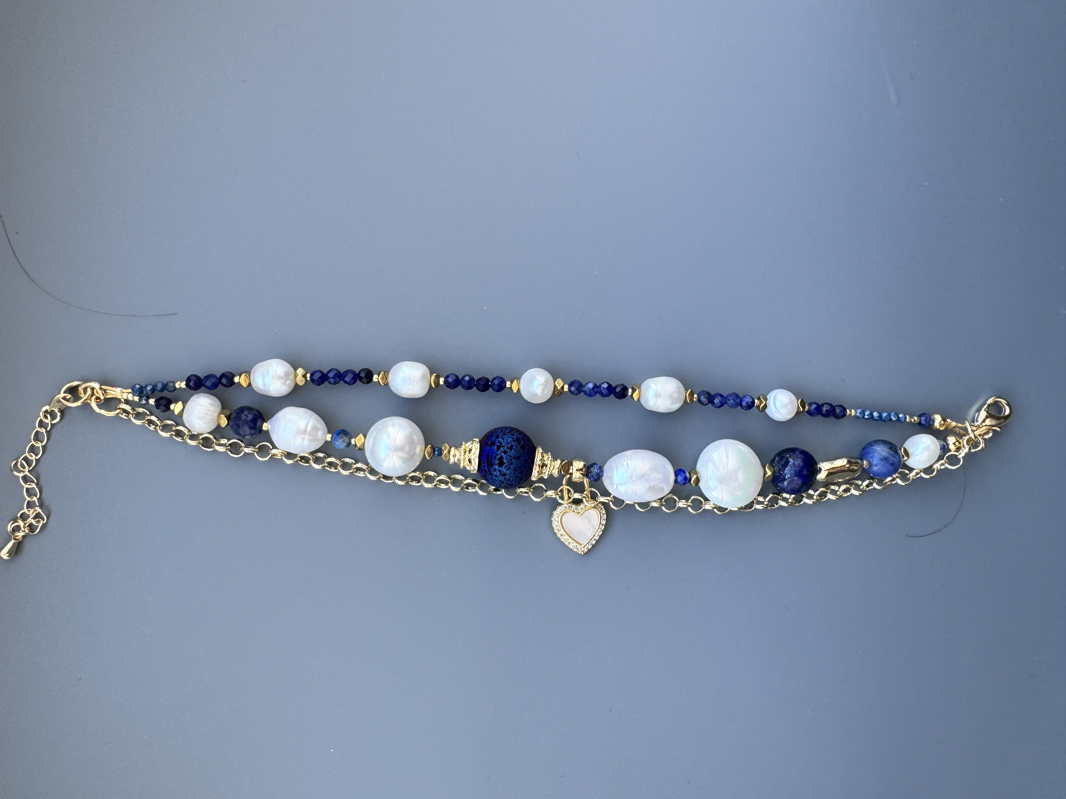 Браслет «Морские глубины» с натуральным жемчугом и лазуритом - фото 4