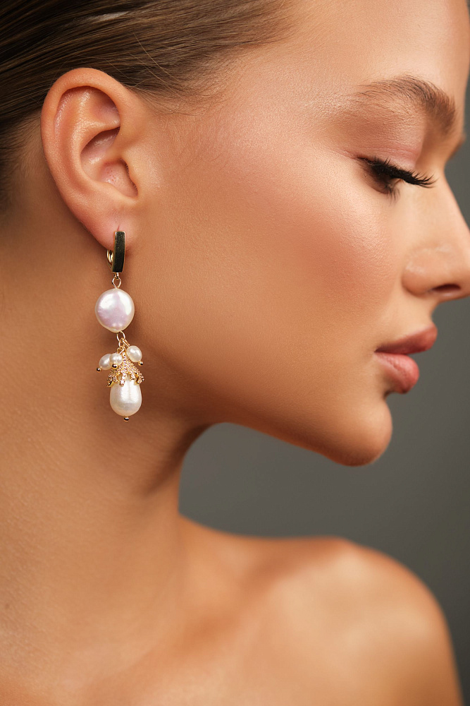 Серьги «La Perla» из натурального жемчуга, позолоченные