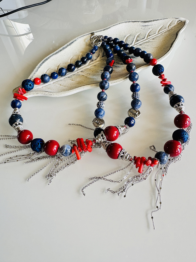 Колье «Круиз» с лазуритом и кораллом - фото 4